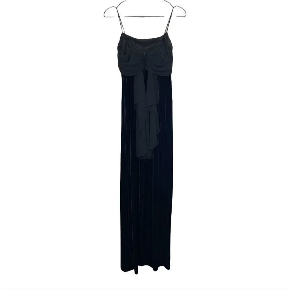 Betsey and Adam Millennium Vintage Black Velvet Gown 8